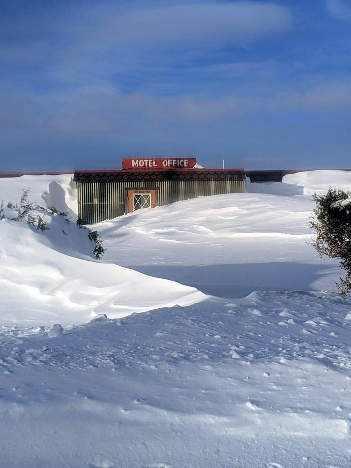 King Copper Motels - Recent Photo Snowed In